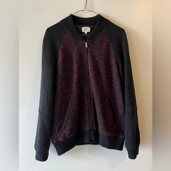Aritzia Wilfred Varsity Bomber Jacket Size 8 Wool & Cotton Blend Black/ Maroon - Picture 2 of 12